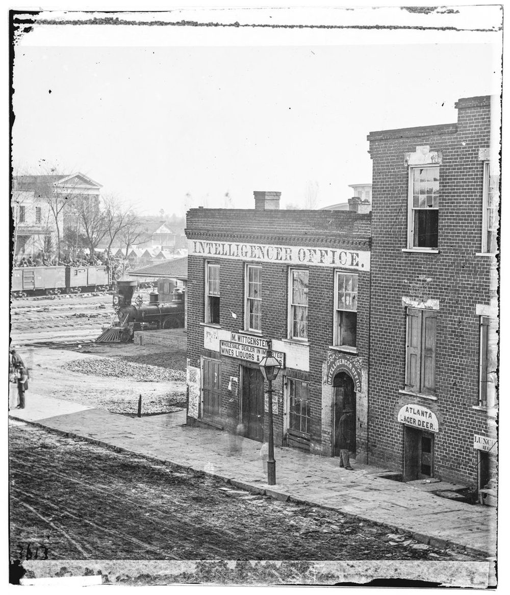 Yankee Entertainments Before Atlanta Burned