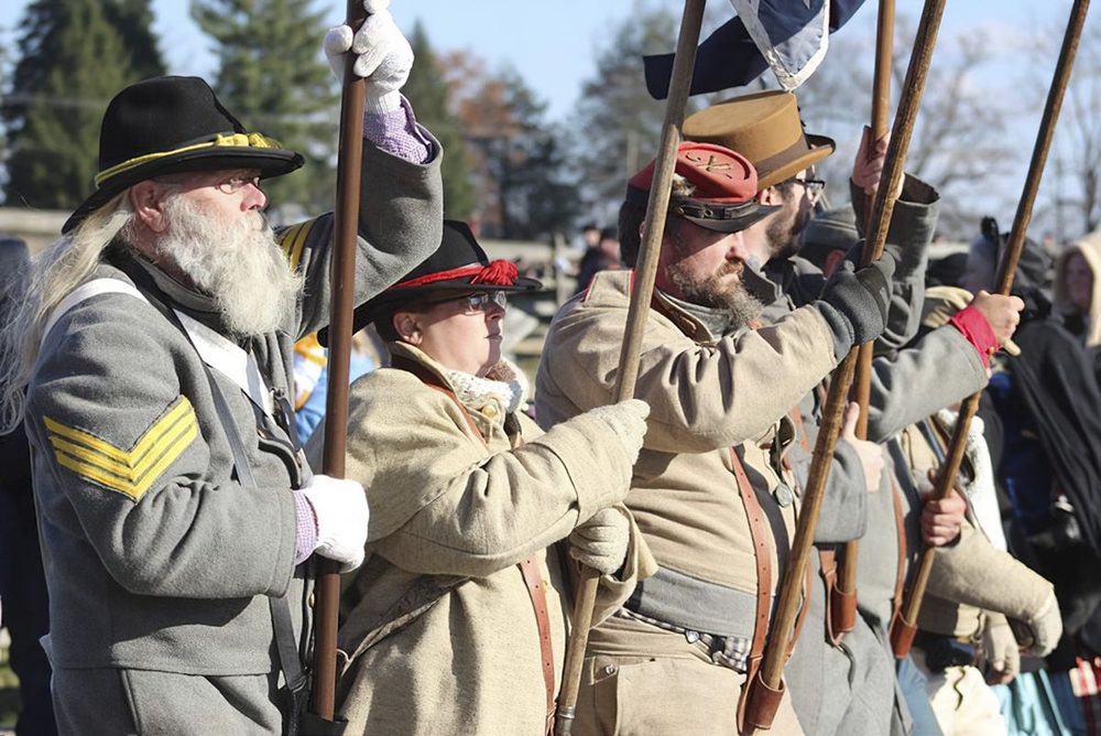 Thousands gather for Remembrance Day
